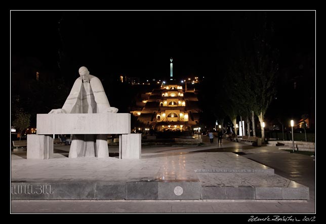 Yerevan - Tamanian - Cascade park