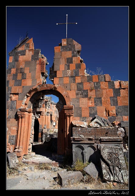 Armenia - Havuts Tar - Amenaprkich church