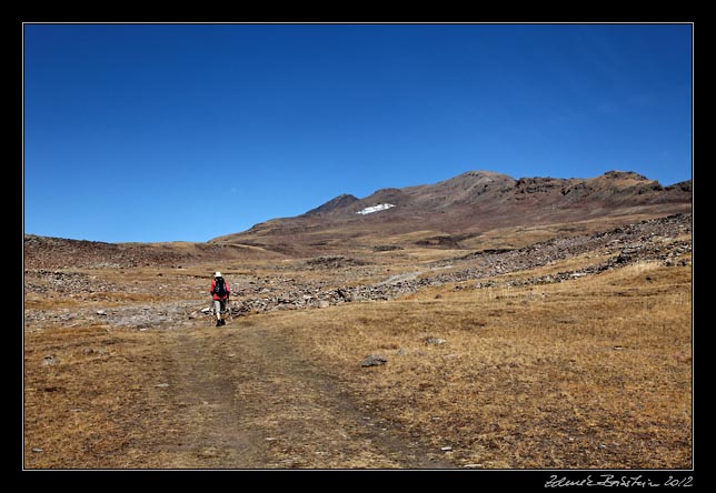 Armenia - Aragats - up to the summit