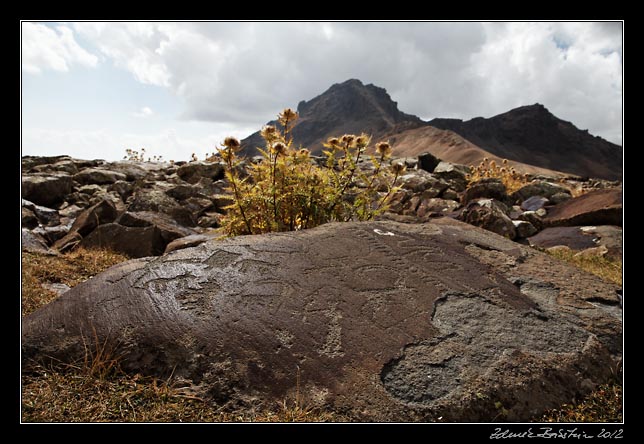 Armenia - Ughtasar - Ughtasar petroglyphs