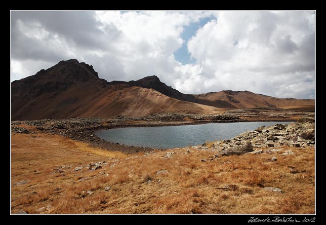 Armenia - Ughtasar - Ughtasar lake