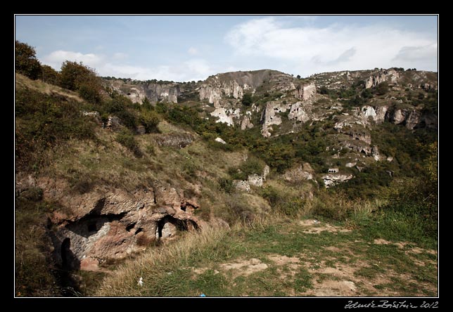 Armenia - Khndzoresk - old Khndzoresk