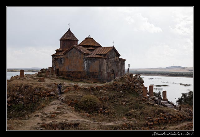 Armenia - Hayravank - Hayravank monastery