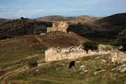 Armenia - Berdavan - church ruins and Ghalinjakar castle