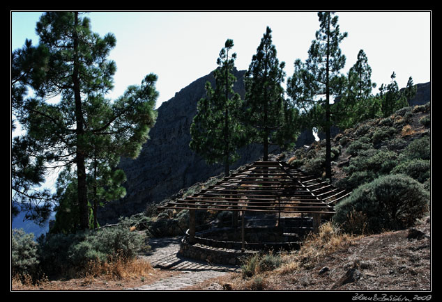 Gran Canaria - a well on Pico de las Nieves