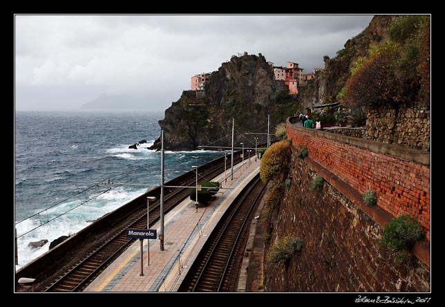 Cinque Terre - Manarola railway station