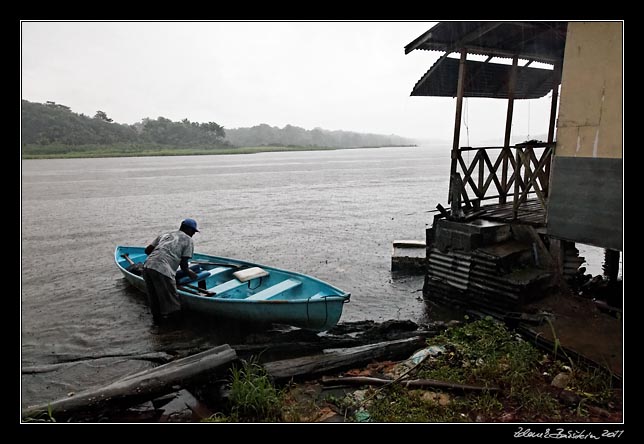 Costa Rica - Tortuguero - Castor and his boat