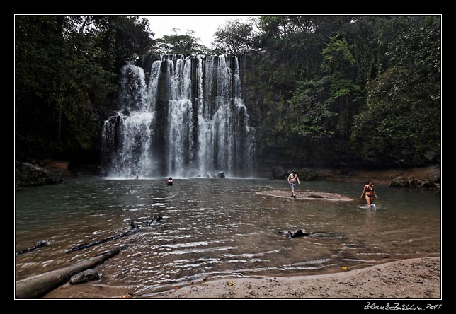 Costa Rica - Guanacaste - Llano de Cortes waterfall