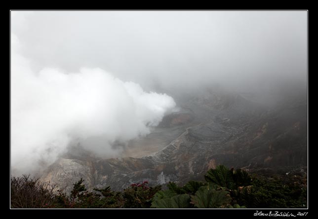 Costa Rica - Poas - the crater