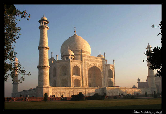 Agra - Taj Mahal