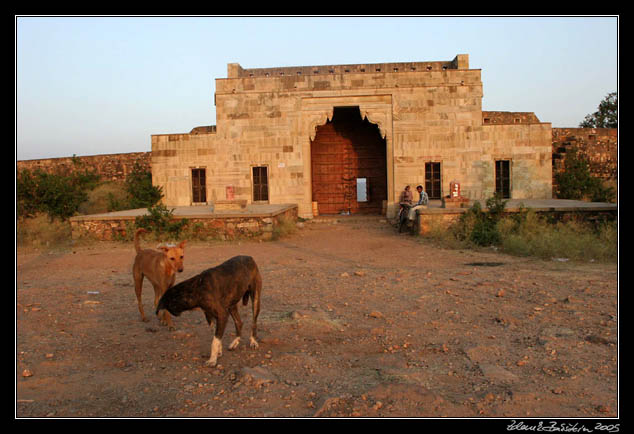 Suraj Pol gate - Chittaurgarh