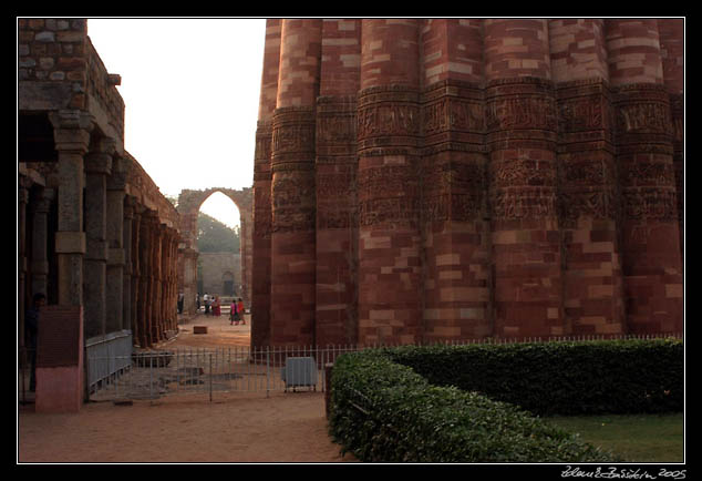 Delhi - Qutb Minar complex