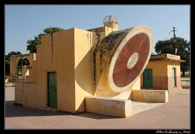 Jaipur - Narivalaya Yantra