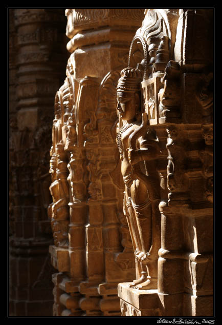 Jaisalmer - carvings in a Jain temple