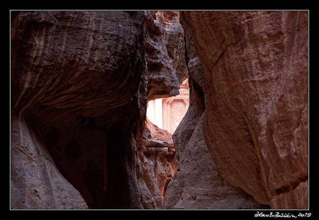 Petra - first sight of the Treasury