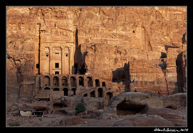 Petra - Urn tomb