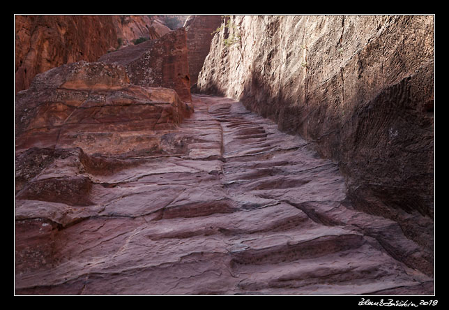 Petra - High Place of Sacrifice trail