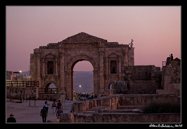 Jerash (Jarash) - Hadrian`s arch