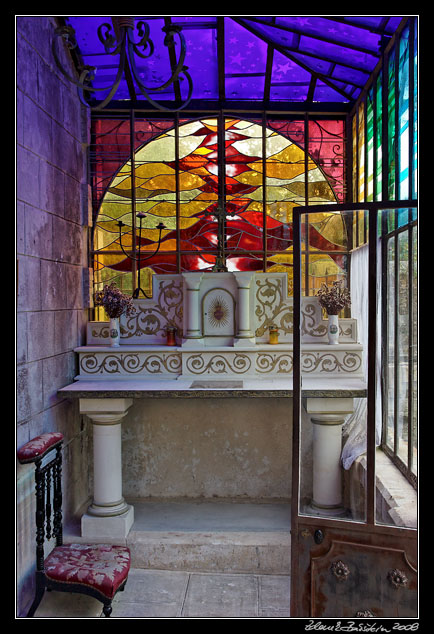 Rennes le Chateau - the chapel at Villa Bethania