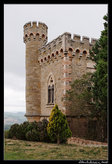 Rennes le Chateau - Tour Magdal