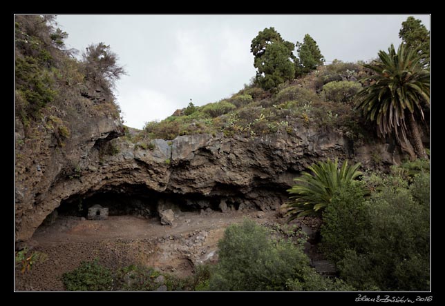 La Palma - south -  Cueva de Belmaco