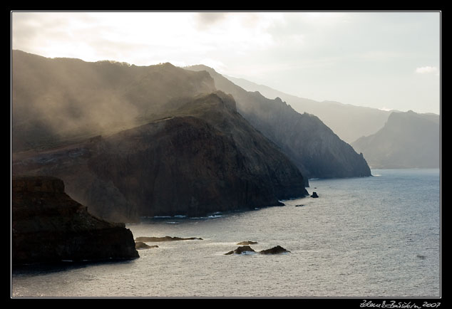 north coast from Ponta de Sao Lourenco