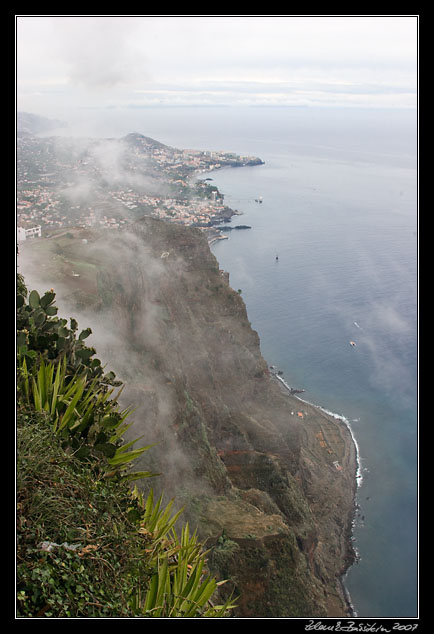 from Cabo Girao to east