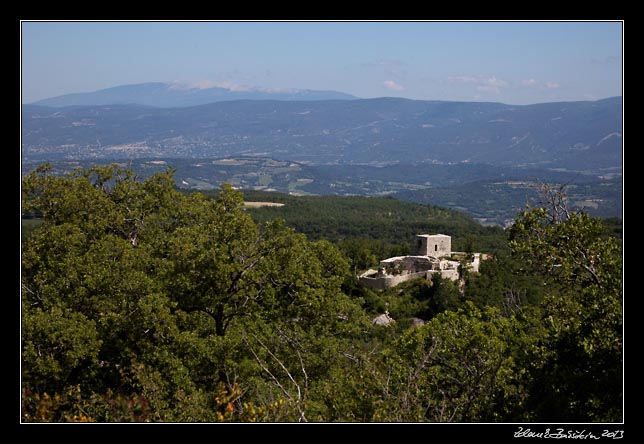 Montagne du Luberon - Mont Ventoux (on the horizon)