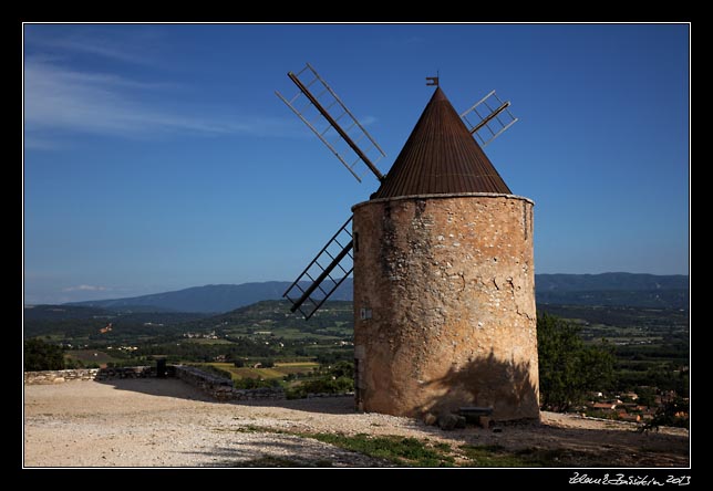 St Saturnin les Apt -