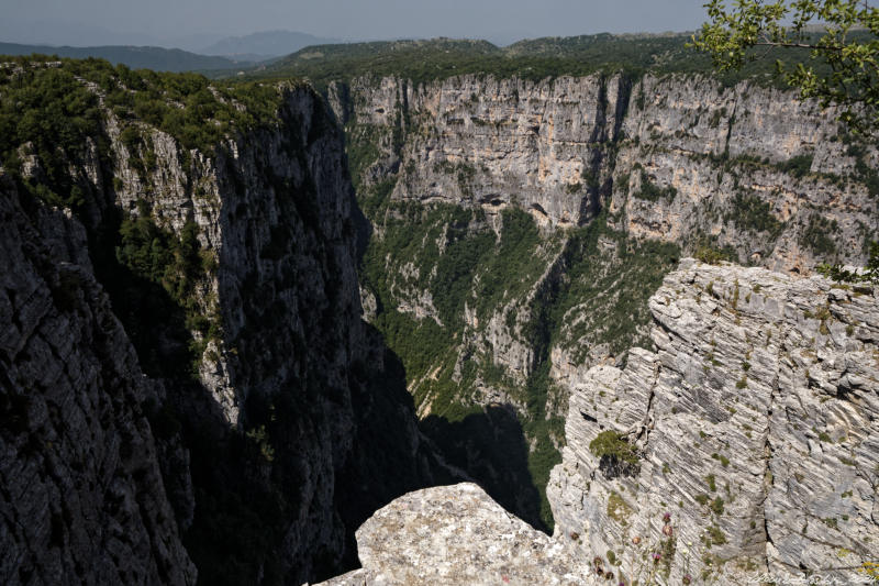 Pindos - Zagorochoria - These Mpeloe viewpoint - Vikos gorge