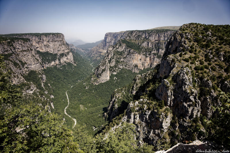 Pindos - Zagorochoria - Vikos gorge