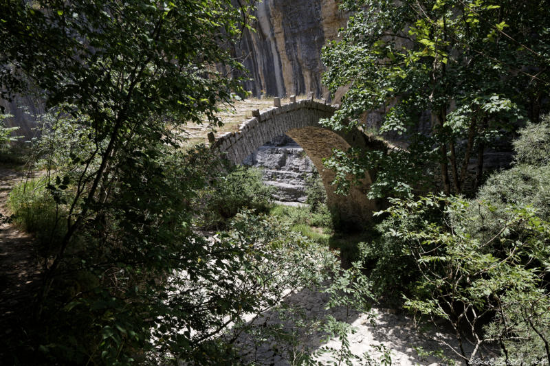 Pindos - Zagorochoria - Bridge of Lazaridis (Kontodimou), Kipoi