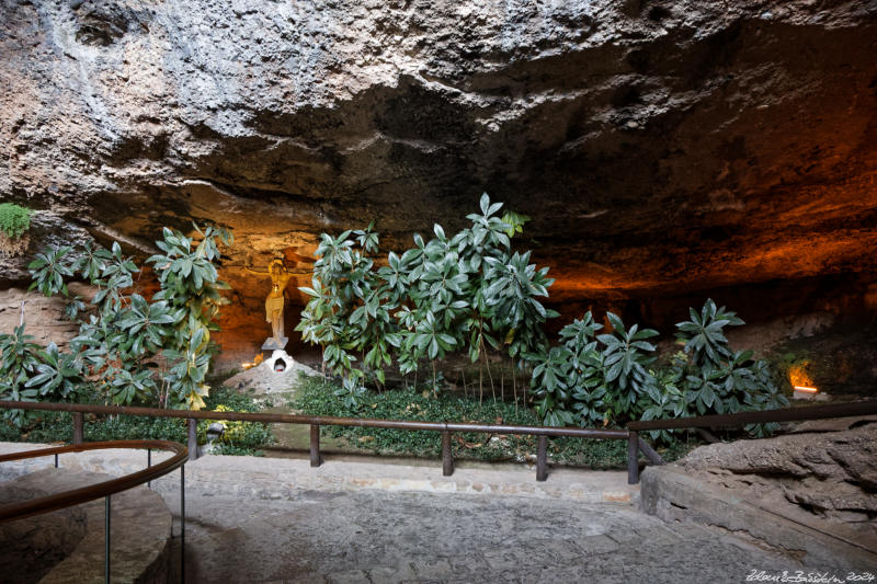 Kalavryta monasteries - Mega Spilaio