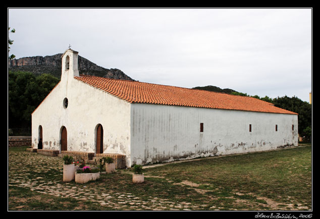 Santa Maria Navarrese - La Chiesa dell`Assunta