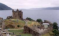 hrad Urquhart u Loch Ness