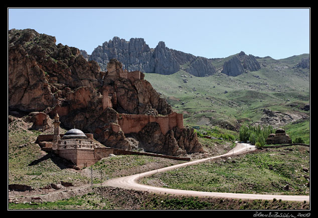 Turkey - Dogubeyazit - the old fortress