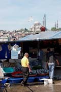 Istanbul - fish market, Karaky