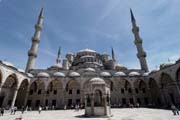 Istanbul - Sultan Ahmet Camii (Blue Mosque)