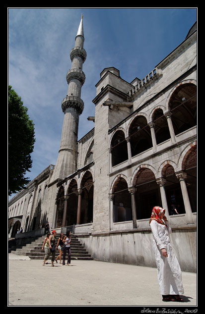 Istanbul - Sultan Ahmet Camii (Blue Mosque)