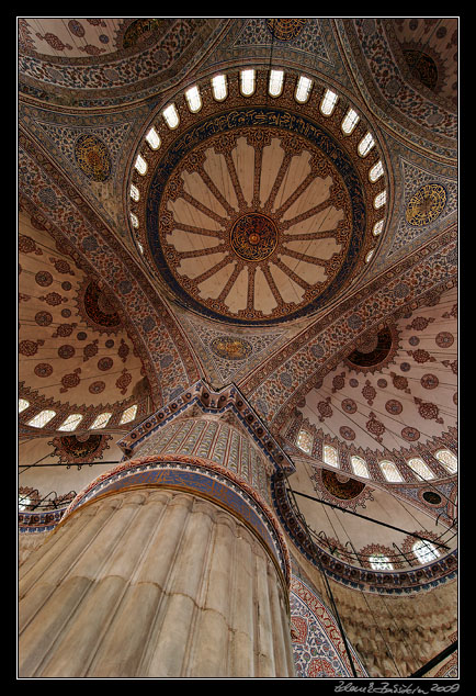 Istanbul - Sultan Ahmet Camii (Blue Mosque)