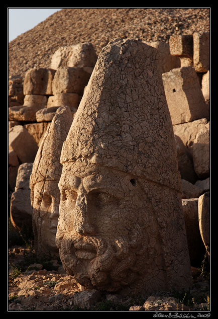 Turkey - Kahta district - Nemrut Dağı - west terrace