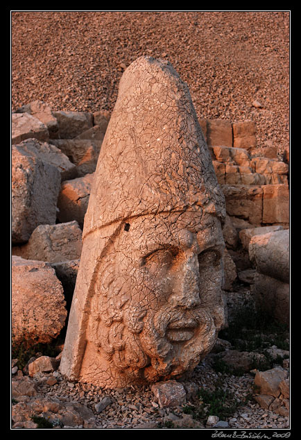 Turkey - Kahta district - Nemrut Dağı - Herakles