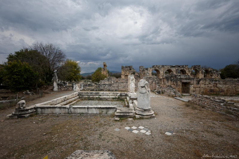 Afrodisias - Hadrianic baths