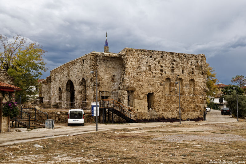 Side - Grand Bathhouse