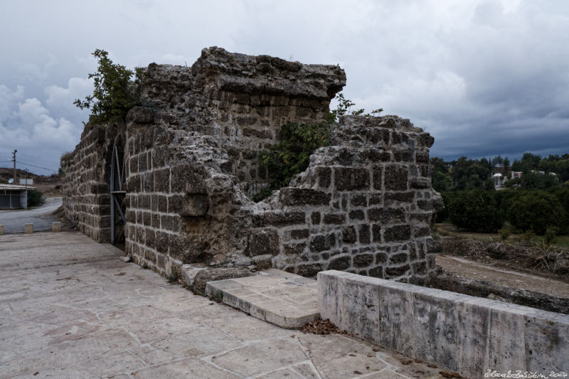 Aspendos - Roman / Seljuk bridge